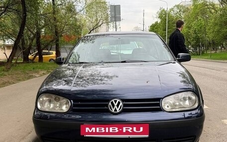 Volkswagen Golf IV, 2003 год, 350 000 рублей, 3 фотография