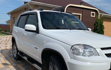 Chevrolet Niva I рестайлинг, 2015 год, 695 000 рублей, 26 фотография