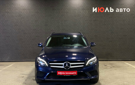 Mercedes-Benz C-Класс, 2019 год, 2 165 000 рублей, 2 фотография