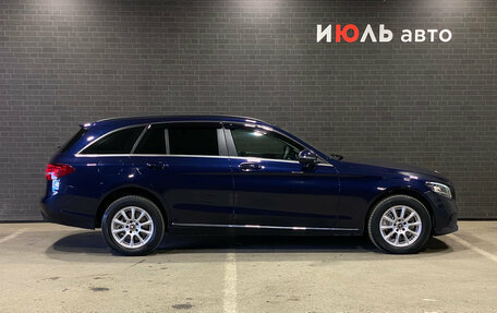 Mercedes-Benz C-Класс, 2019 год, 2 165 000 рублей, 4 фотография