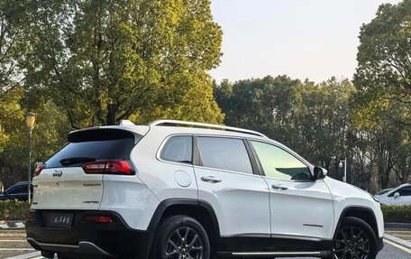 Jeep Cherokee, 2021 год, 1 600 000 рублей, 7 фотография