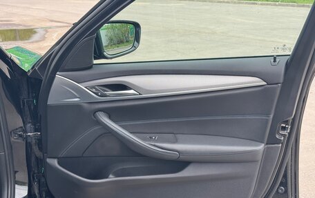 BMW 5 серия, 2019 год, 3 000 000 рублей, 22 фотография
