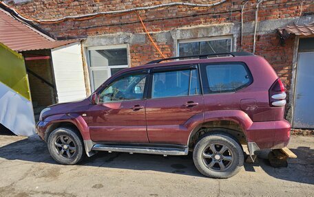 Toyota Land Cruiser Prado 120 рестайлинг, 2008 год, 1 750 000 рублей, 2 фотография