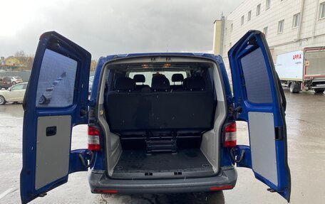 Volkswagen Caravelle T5, 2012 год, 1 950 000 рублей, 23 фотография