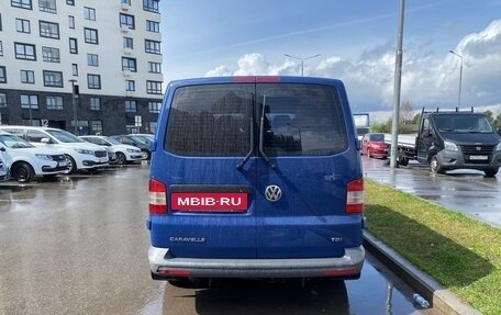 Volkswagen Caravelle T5, 2012 год, 1 950 000 рублей, 5 фотография