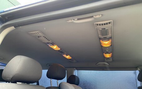 Volkswagen Caravelle T5, 2012 год, 1 950 000 рублей, 26 фотография