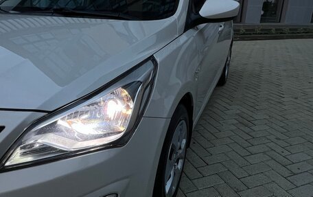 Hyundai Solaris II рестайлинг, 2016 год, 1 040 000 рублей, 8 фотография