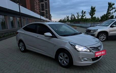 Hyundai Solaris II рестайлинг, 2016 год, 1 040 000 рублей, 6 фотография
