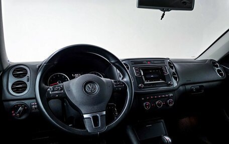 Volkswagen Tiguan II, 2016 год, 2 000 000 рублей, 7 фотография