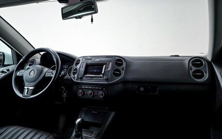 Volkswagen Tiguan II, 2016 год, 2 000 000 рублей, 9 фотография