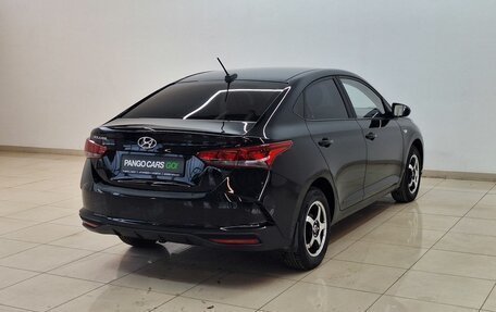 Hyundai Solaris II рестайлинг, 2022 год, 1 570 000 рублей, 4 фотография