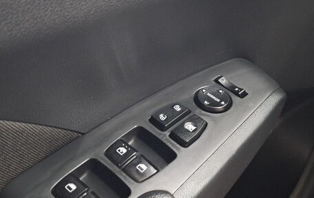 Hyundai Solaris II рестайлинг, 2022 год, 1 570 000 рублей, 10 фотография