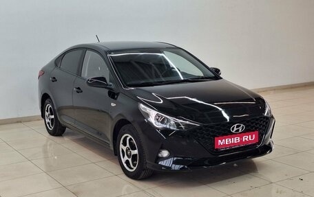Hyundai Solaris II рестайлинг, 2022 год, 1 570 000 рублей, 3 фотография