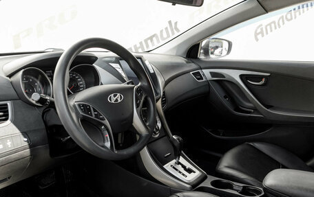 Hyundai Avante, 2012 год, 895 000 рублей, 11 фотография