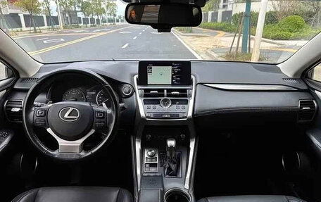 Lexus NX I, 2021 год, 2 800 000 рублей, 9 фотография