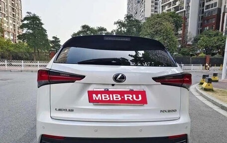Lexus NX I, 2021 год, 2 800 000 рублей, 6 фотография