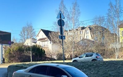 Toyota Avensis III рестайлинг, 2005 год, 550 000 рублей, 1 фотография