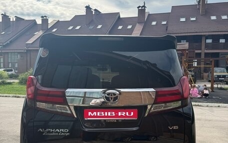 Toyota Alphard III, 2017 год, 4 300 000 рублей, 4 фотография