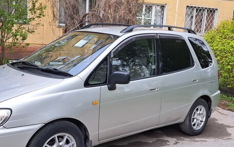 Toyota Corolla Spacio II, 2000 год, 450 000 рублей, 9 фотография