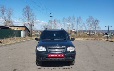 Chevrolet Niva I рестайлинг, 2010 год, 510 000 рублей, 2 фотография