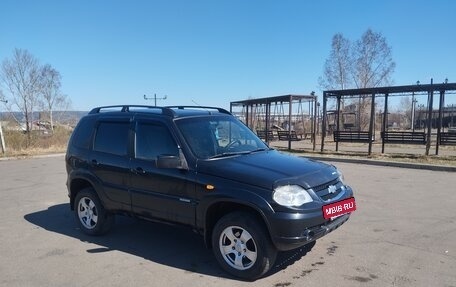 Chevrolet Niva I рестайлинг, 2010 год, 510 000 рублей, 3 фотография