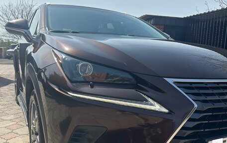 Lexus NX I, 2017 год, 2 900 000 рублей, 6 фотография