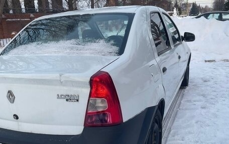 Renault Logan I, 2013 год, 235 000 рублей, 4 фотография