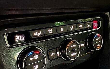 Volkswagen Tiguan II, 2018 год, 2 299 000 рублей, 16 фотография