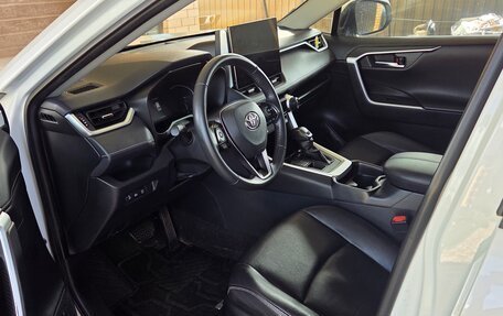 Toyota RAV4, 2020 год, 3 050 000 рублей, 16 фотография