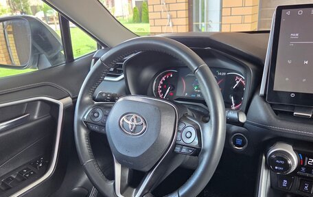 Toyota RAV4, 2020 год, 3 050 000 рублей, 26 фотография