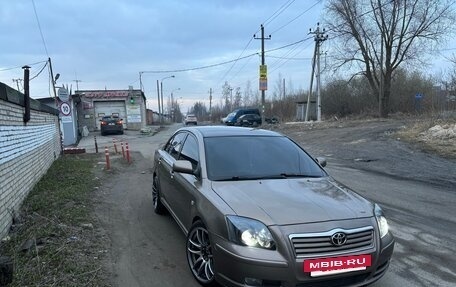 Toyota Avensis III рестайлинг, 2005 год, 550 000 рублей, 14 фотография