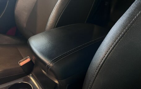 Hyundai ix35 I рестайлинг, 2014 год, 1 315 000 рублей, 33 фотография