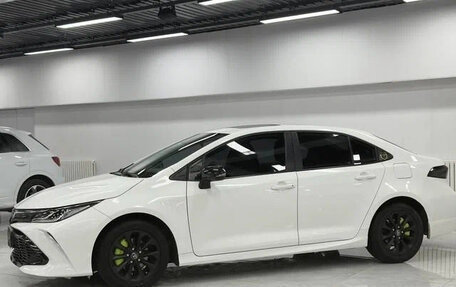 Toyota Corolla, 2022 год, 1 290 000 рублей, 3 фотография