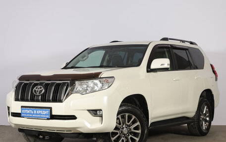 Toyota Land Cruiser Prado 150 рестайлинг 2, 2018 год, 4 649 000 рублей, 3 фотография