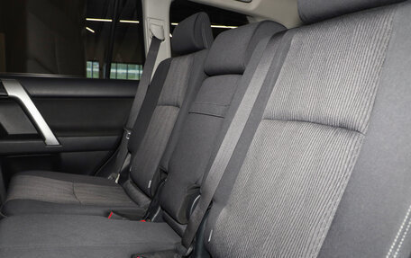 Toyota Land Cruiser Prado 150 рестайлинг 2, 2018 год, 4 649 000 рублей, 17 фотография