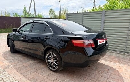 Toyota Camry, 2008 год, 1 150 000 рублей, 4 фотография