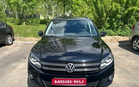 Volkswagen Tiguan I, 2012 год, 1 570 000 рублей, 2 фотография