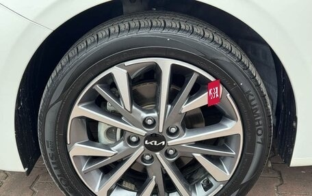 KIA K3, 2022 год, 1 580 000 рублей, 15 фотография