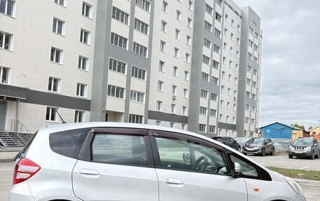 Honda Fit III, 2008 год, 700 000 рублей, 2 фотография