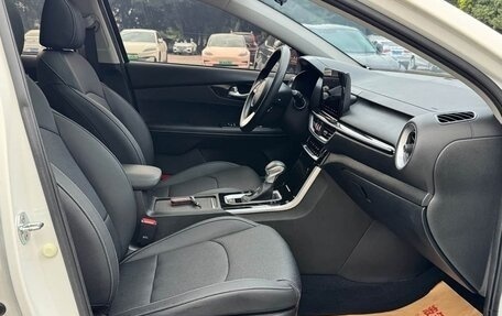 KIA K3, 2022 год, 1 580 000 рублей, 21 фотография