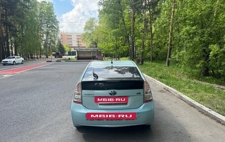 Toyota Prius, 2010 год, 800 000 рублей, 6 фотография