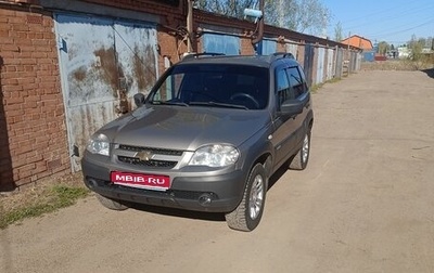 Chevrolet Niva I рестайлинг, 2018 год, 900 000 рублей, 1 фотография