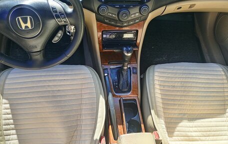 Honda Accord VII рестайлинг, 2006 год, 950 000 рублей, 7 фотография