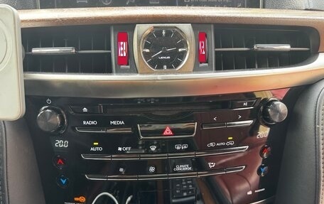 Lexus LX III, 2016 год, 6 450 000 рублей, 11 фотография