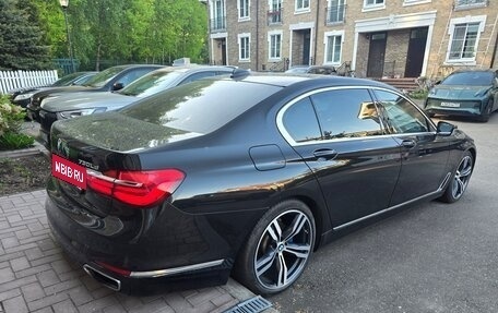 BMW 7 серия, 2017 год, 2 890 000 рублей, 4 фотография