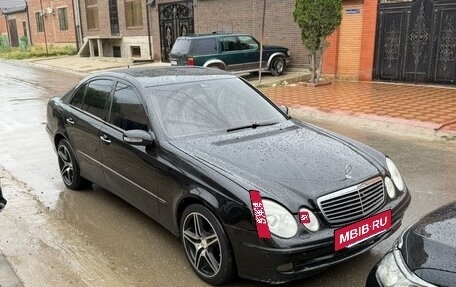 Mercedes-Benz E-Класс, 2002 год, 550 000 рублей, 2 фотография