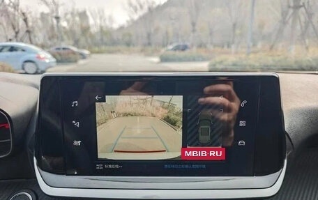 Peugeot 2008 II, 2022 год, 1 310 000 рублей, 18 фотография