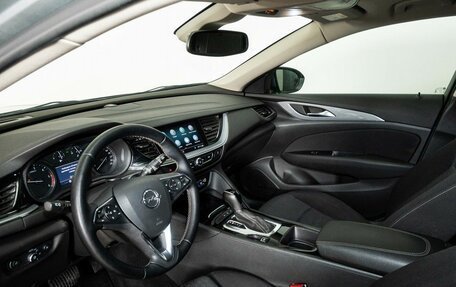 Opel Insignia II рестайлинг, 2019 год, 1 698 000 рублей, 5 фотография