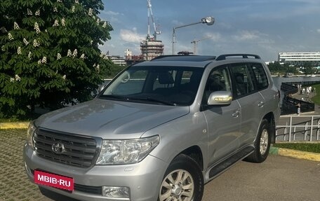 Toyota Land Cruiser 200, 2009 год, 2 290 000 рублей, 1 фотография