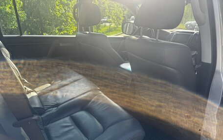 Toyota Land Cruiser 200, 2009 год, 2 290 000 рублей, 12 фотография